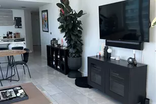 650 NE 32nd St, Miami, FL 33137 - Photo 7