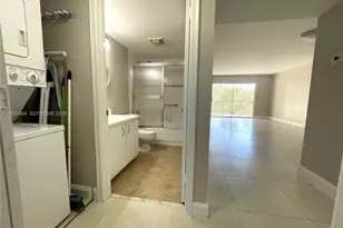 1251 SW 125th Ave, Pembroke Pines, FL 33027 - Photo 11