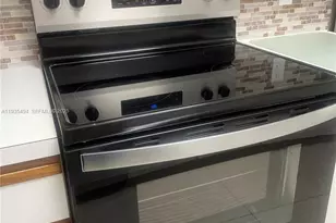 1251 SW 125th Ave, Pembroke Pines, FL 33027 - Photo 7