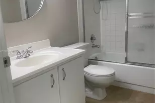 1251 SW 125th Ave, Pembroke Pines, FL 33027 - Photo 21