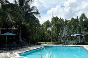 8951 Madrid Cir, Naples, FL 34104 - Photo 25