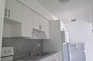 1610 Liberty St, Hollywood, FL 33020 - Photo 9