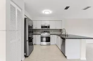 1784 SW 110th Terrace, Davie, FL 33324 - Photo 13