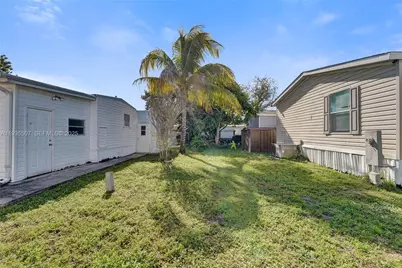 361 NW 135th Ave, Plantation, FL 33325 - Photo 25