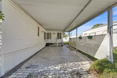 361 NW 135th Ave, Plantation, FL 33325 - Photo 3