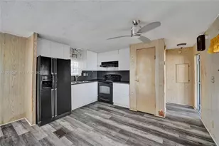 361 NW 135th Ave, Plantation, FL 33325 - Photo 7