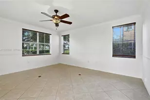 2388 SW 127th Ave, Miramar, FL 33027 - Photo 13