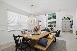 2388 SW 127th Ave, Miramar, FL 33027 - Photo 9