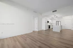 101 Diplomat Pkwy, Hallandale Beach, FL 33009 - Photo 15