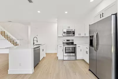 5532 NW 55th Ter, Coconut Creek, FL 33073 - Photo 17