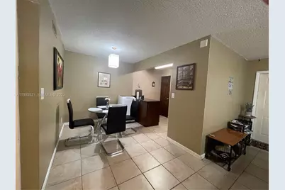 6900 SW 39th St #207J, Davie, FL 33314 - Photo 3