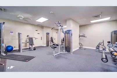 520 Brickell Key Dr #A604, Miami, FL 33131 - Photo 19