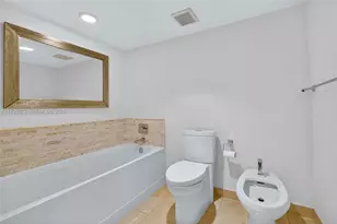 520 Brickell Key Dr, Miami, FL 33131 - Photo 17