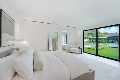 21480 Highland Lakes Blvd #21480, Miami, FL 33179 - Photo 9