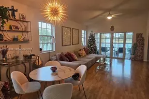 14817 Balgowan Rd, Miami Lakes, FL 33016 - Photo 5