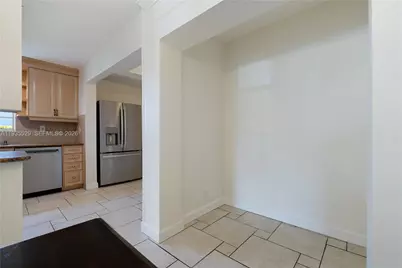 232 SE 6th St, Dania Beach, FL 33004 - Photo 13