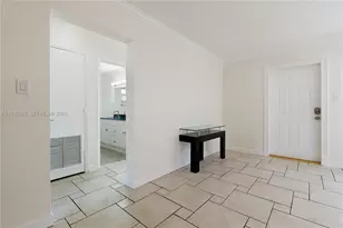 232 SE 6th St, Dania Beach, FL 33004 - Photo 5