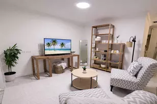 232 SE 6th St, Dania Beach, FL 33004 - Photo 7