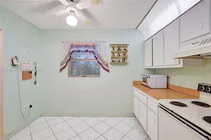 1810 SW 81st Ave, North Lauderdale, FL 33068 - Photo 9