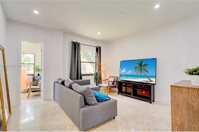 234 NE 111th St #1, Miami, FL 33161 - Photo 5