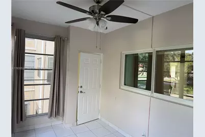 5061 W Oakland Park Blvd #211, Lauderdale Lakes, FL 33313 - Photo 19