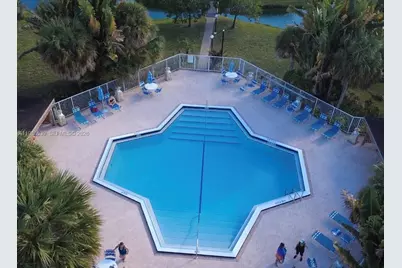 5061 W Oakland Park Blvd #211, Lauderdale Lakes, FL 33313 - Photo 1