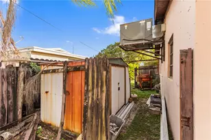 6811 Thomas St, Hollywood, FL 33024 - Photo 25