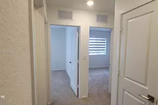 2459 SE 10th St, Homestead, FL 33035 - Photo 9