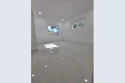 2851 NW 203rd Ln, Miami Gardens, FL 33056 - Photo 13