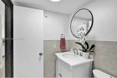 1228 West Ave #803, Miami Beach, FL 33139 - Photo 27