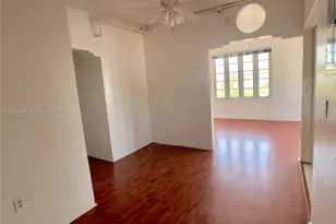 901 Collins Ave, Miami Beach, FL 33139 - Photo 3