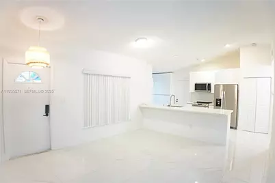 5141 NW 101st Pl, Doral, FL 33178 - Photo 3