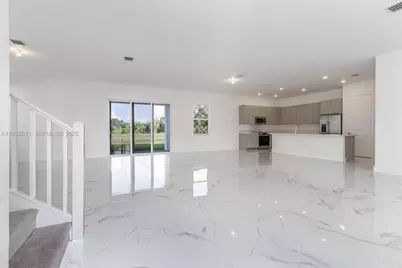 12259 SW 43rd St, Davie, FL 33330 - Photo 3