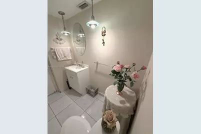 18601 NE 14th Ave #201, Miami, FL 33179 - Photo 13