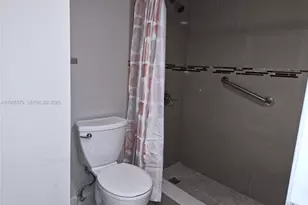 8811 SW 132nd Pl, Miami, FL 33186 - Photo 17