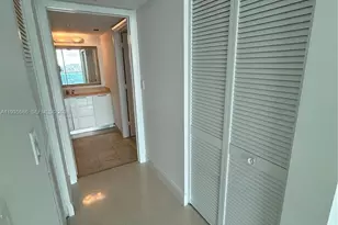 1800 N Bayshore Dr, Miami, FL 33132 - Photo 11