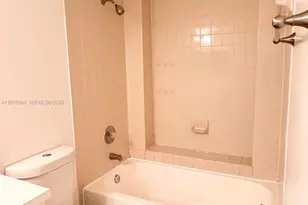 8245 Lake Dr, Doral, FL 33166 - Photo 9