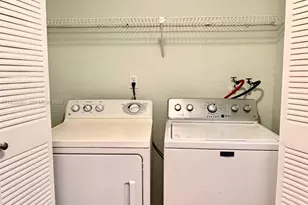 8245 Lake Dr, Doral, FL 33166 - Photo 7