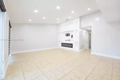 17302 NW 63rd Pl, Hialeah, FL 33015 - Photo 41