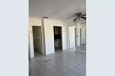 8425 Harding Ave #5, Miami Beach, FL 33141 - Photo 9