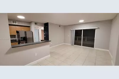 471 NE 25th St #202, Miami, FL 33137 - Photo 17