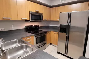 471 NE 25th St, Miami, FL 33137 - Photo 11