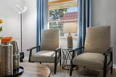 1125 NE 16th Pl #209, Fort Lauderdale, FL 33305 - Photo 3