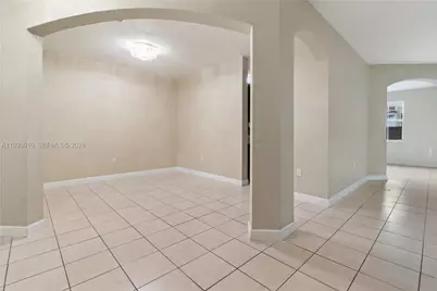 8562 NW 108th Ave #8562, Doral, FL 33178 - Photo 3