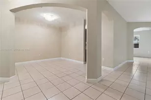 8562 NW 108th Ave, Doral, FL 33178 - Photo 3