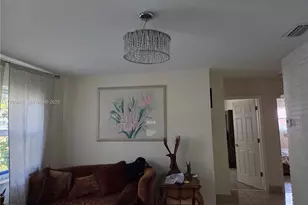 301 SW 5th St, Hallandale Beach, FL 33009 - Photo 27