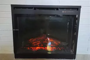 301 SW 5th St, Hallandale Beach, FL 33009 - Photo 25