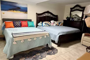 9353 Fontainebleau Blvd, Miami, FL 33172 - Photo 11