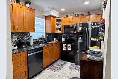 9353 Fontainebleau Blvd #A106, Miami, FL 33172 - Photo 7