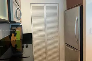 244 Biscayne Blvd, Miami, FL 33132 - Photo 5